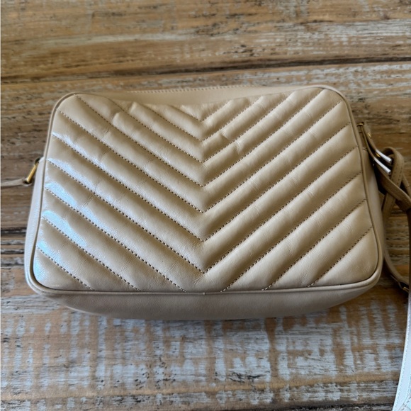 100% authentic YSL Lou camera bag. Dark beige. Excellent condition - Picture 5 of 8